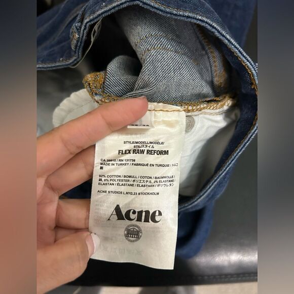 Acne Studios Flex Raw Reform Jeans in Light Rinse - Picture 11 of 13